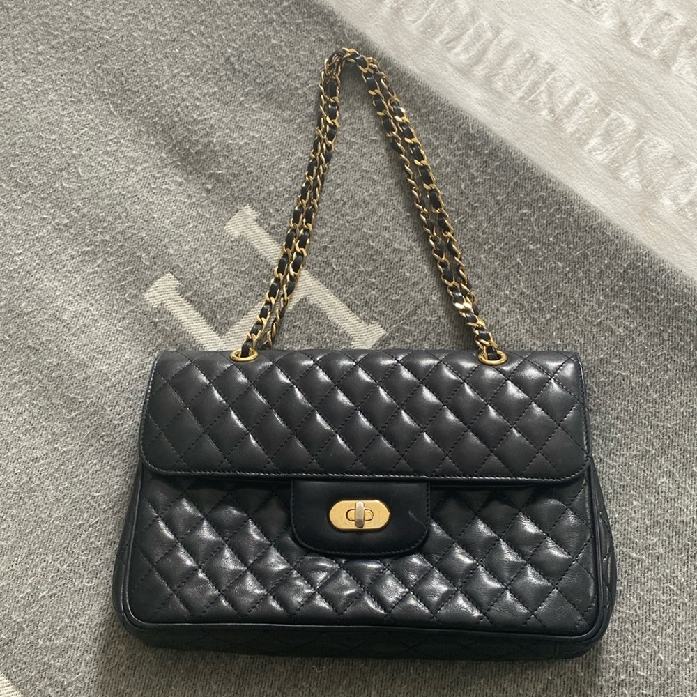 Elegant navy blue lambskin Quilted double flap Bag Italy